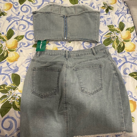 NWT denim Shein skirt and top set - Picture 4 of 8